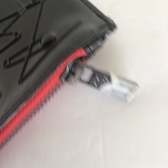 NARS GLOSSY BLACK COSMETIC BAG NWOT - Picture 5 of 9